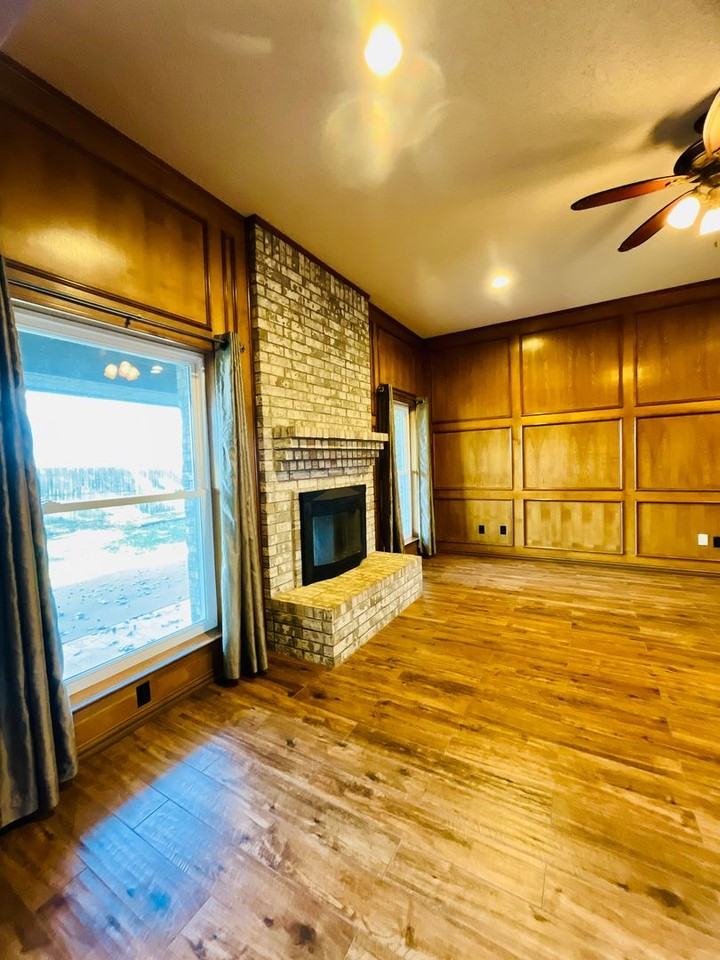 103 Briarhaven Blvd - Photo 3 of 21