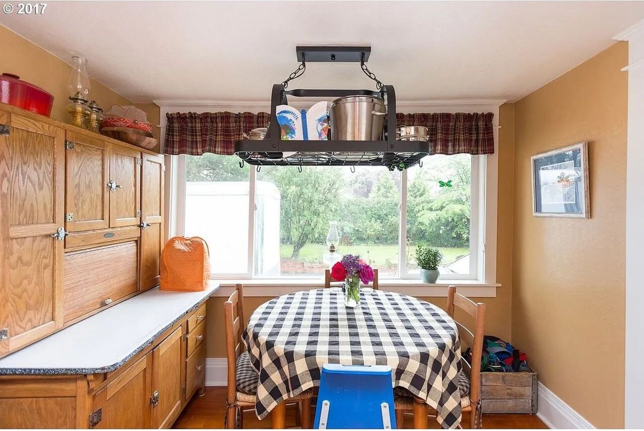 606 Hulet Ave - Photo 5 of 11