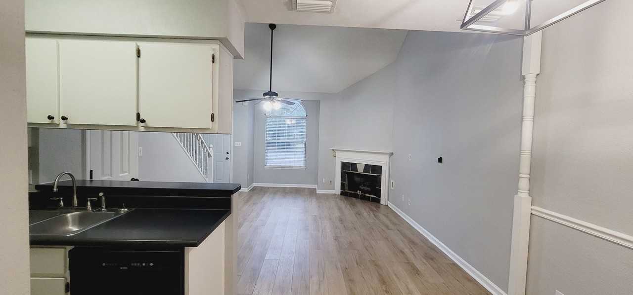 2419 Nugget Ln - Photo 2 of 21