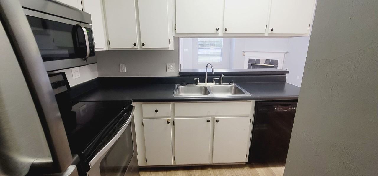 2419 Nugget Ln - Photo 6 of 21