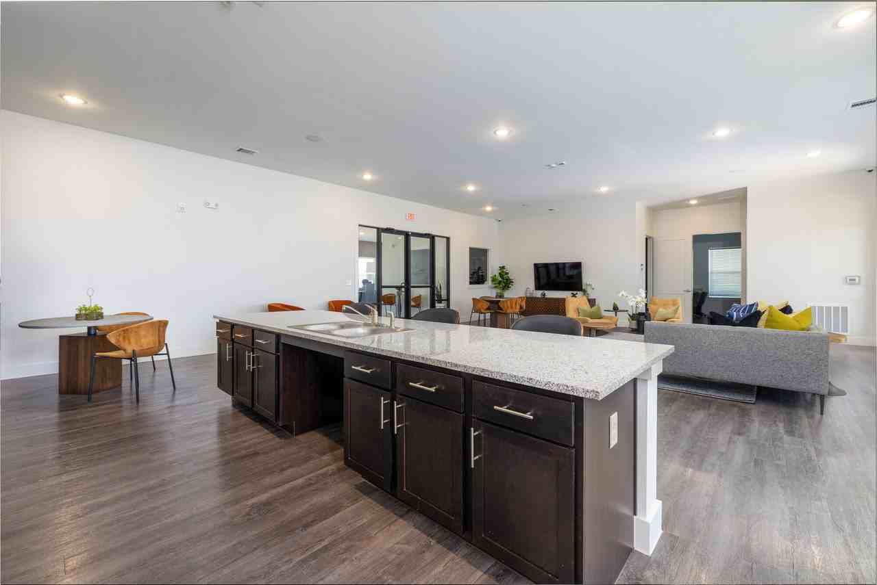 Ridge At Lancaster - Photo 5 of 17