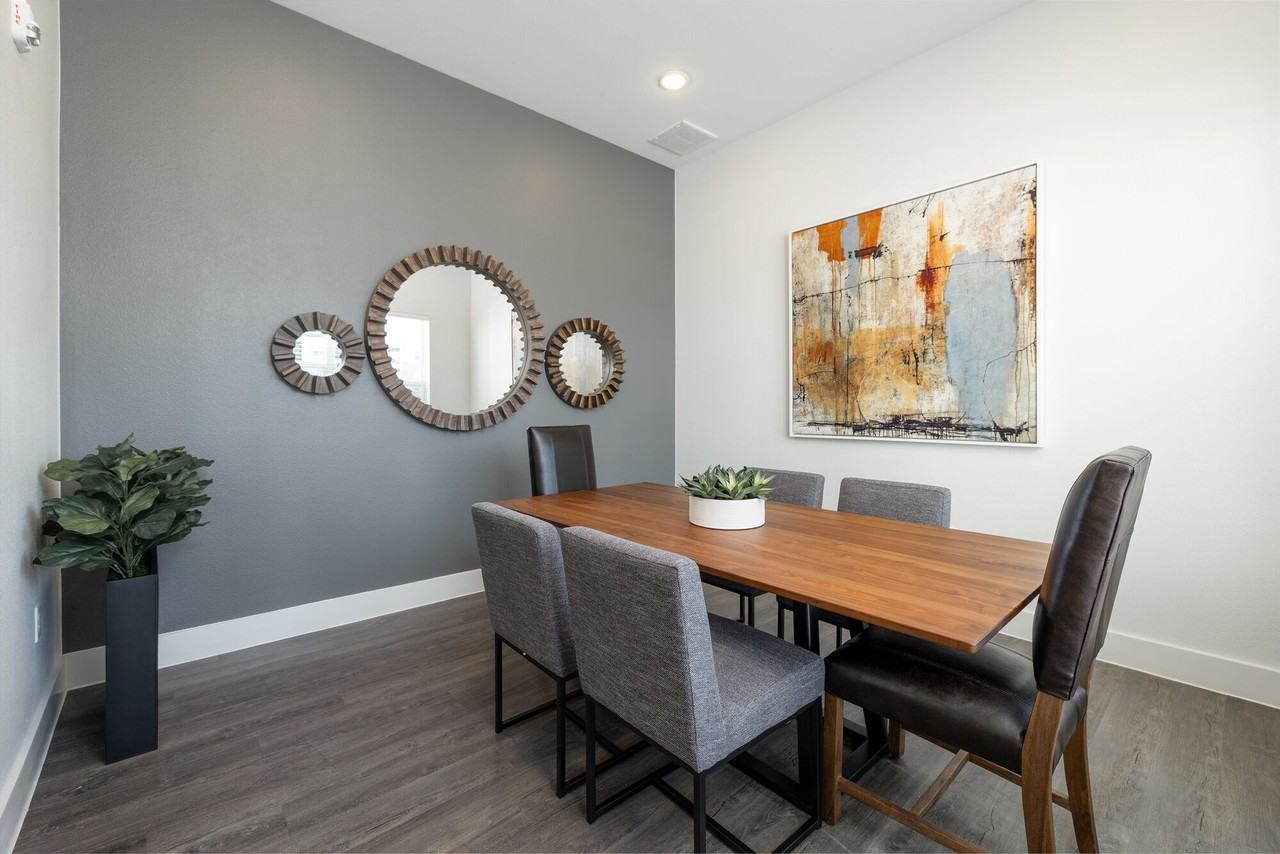 Ridge At Lancaster - Photo 6 of 17