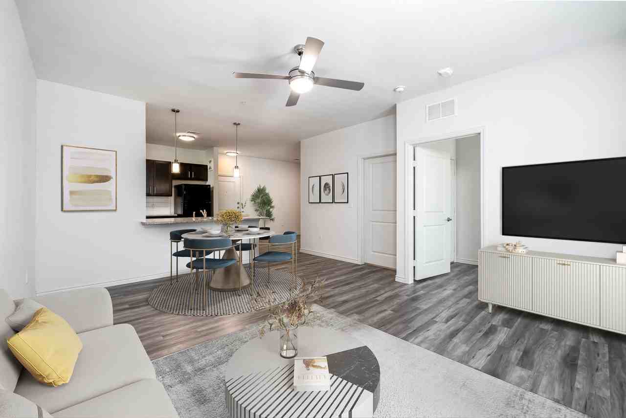 Ridge At Lancaster - Photo 7 of 17