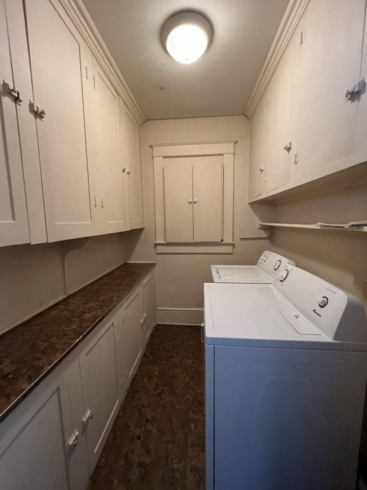 3571 Winchester Avenue - Photo 3 of 19