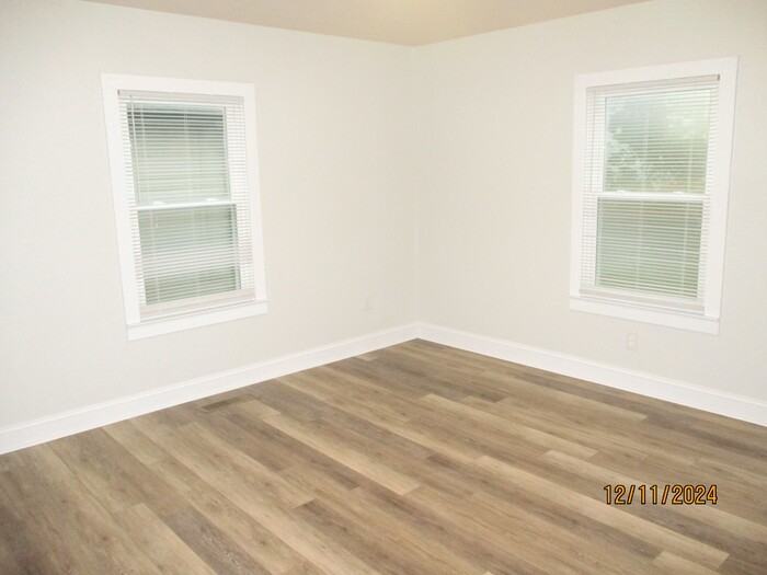 148 Tournament Dr Sw - Photo 3 of 10