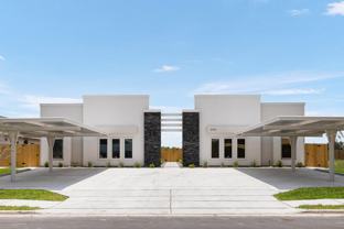 Fourplex E - Photo 1 of 1