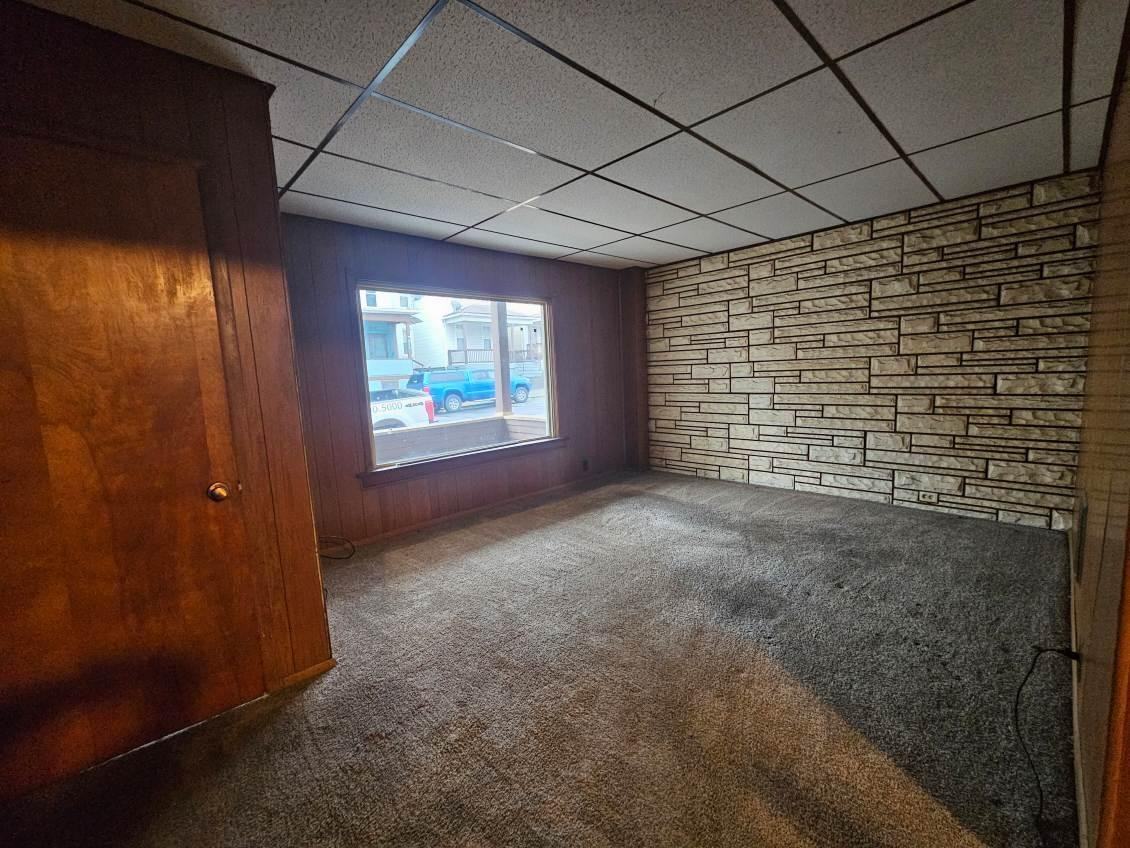 312 2nd Ave - Photo 3 of 9