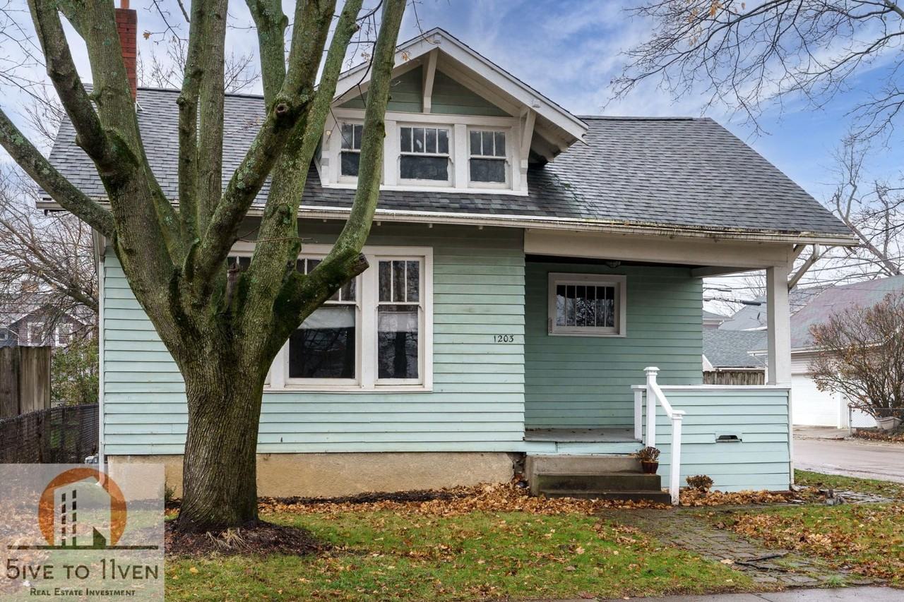 1203 Arbor Ave - Photo 2 of 20