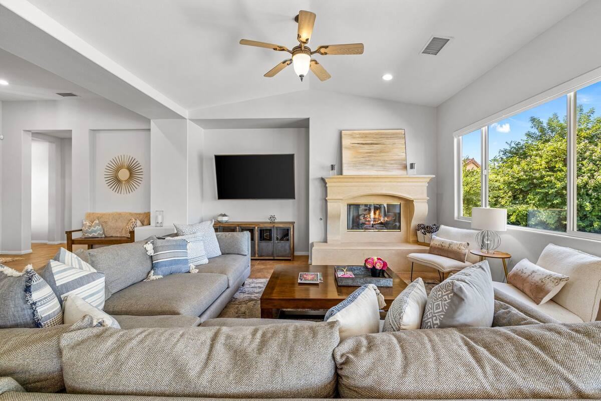 44260 Via Coronado #NA - Photo 3 of 50