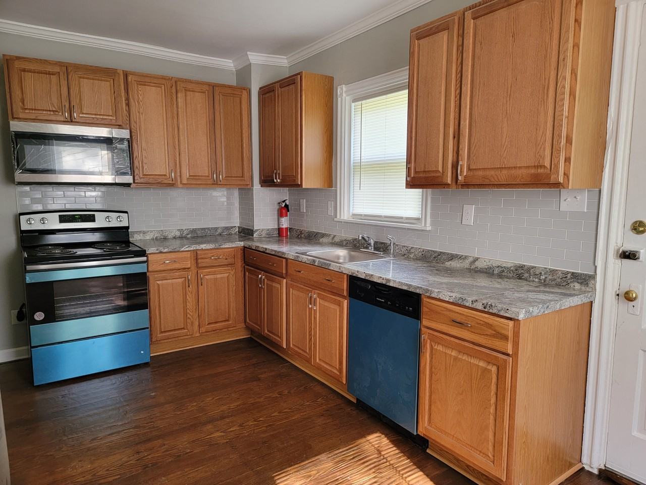 240 Philadelphia Pike #NA - Photo 5 of 10