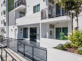 featured image of 11011 Otsego St