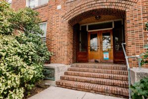 featured image of 121 5th St N