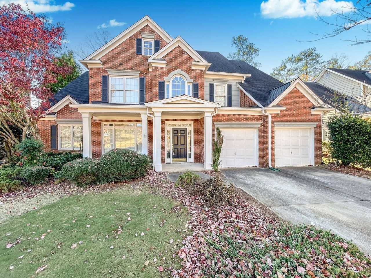 1067 Queensgate Dr Se - Photo 2 of 50