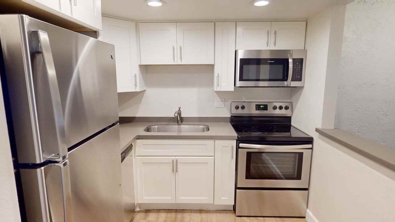 M Square Apartments - Photo 4 of 50