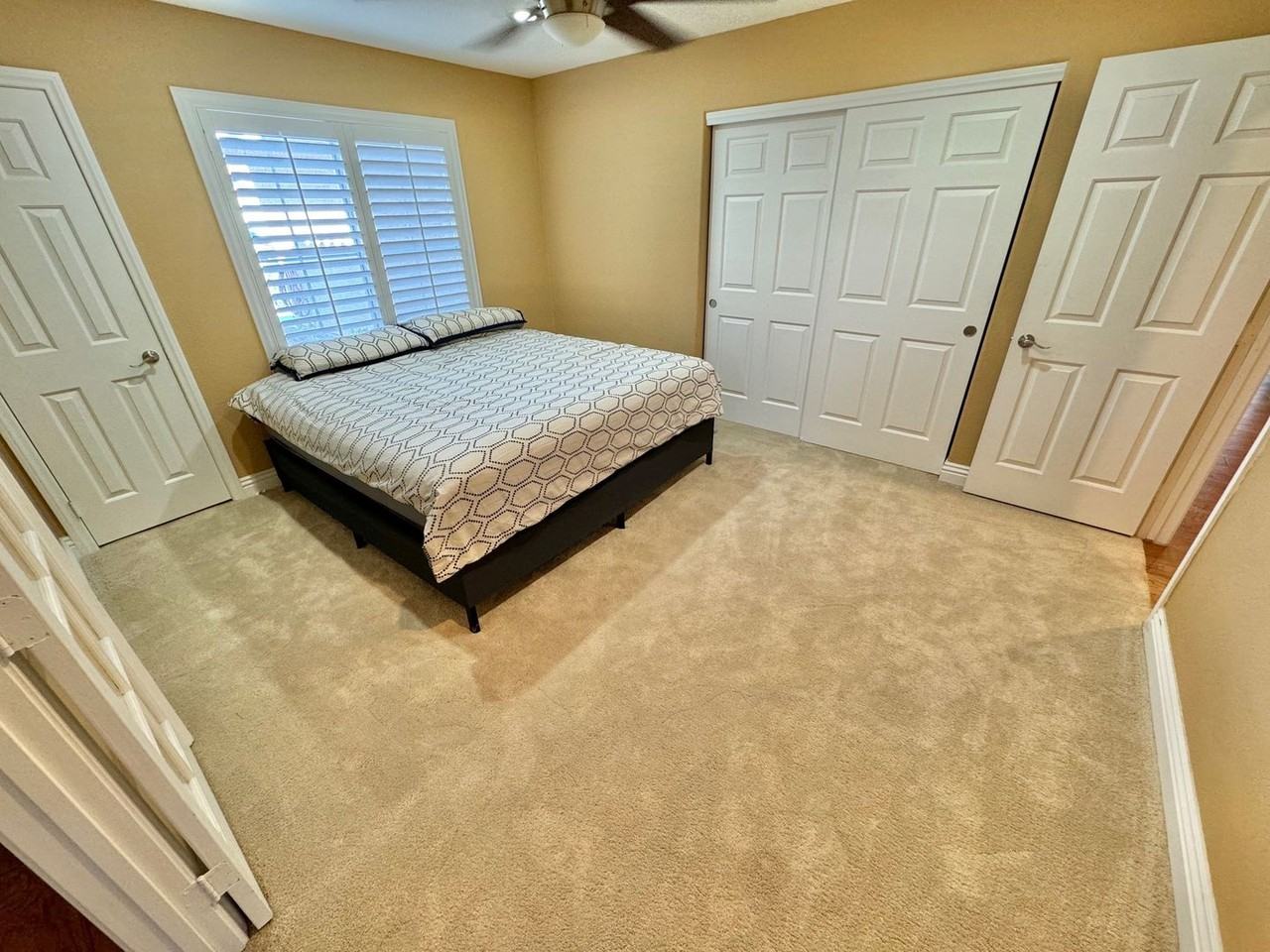 5213 Copper River Ave - Photo 3 of 36