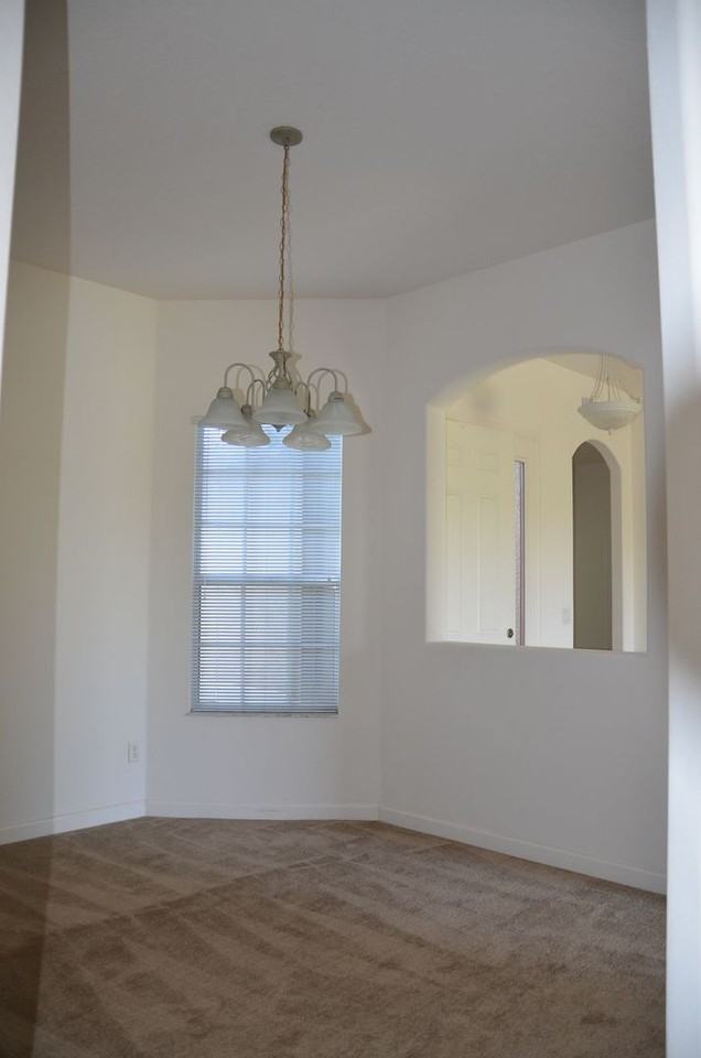 3205 Brookfield Dr - Photo 3 of 21