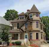 301 N. Pinckney Street - Photo 1 of 1