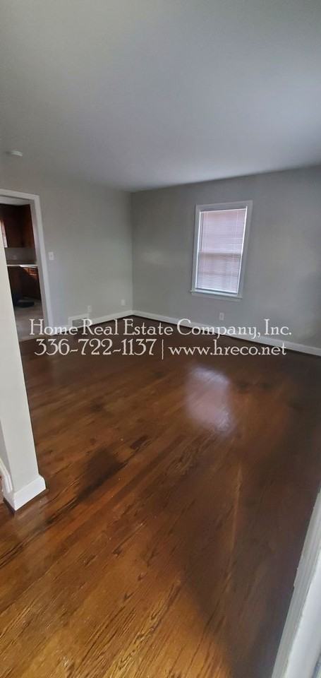 1609 W Northwest Blvd - Photo 2 of 11