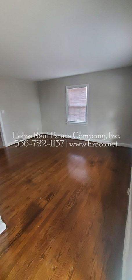 1609 W Northwest Blvd - Photo 3 of 11