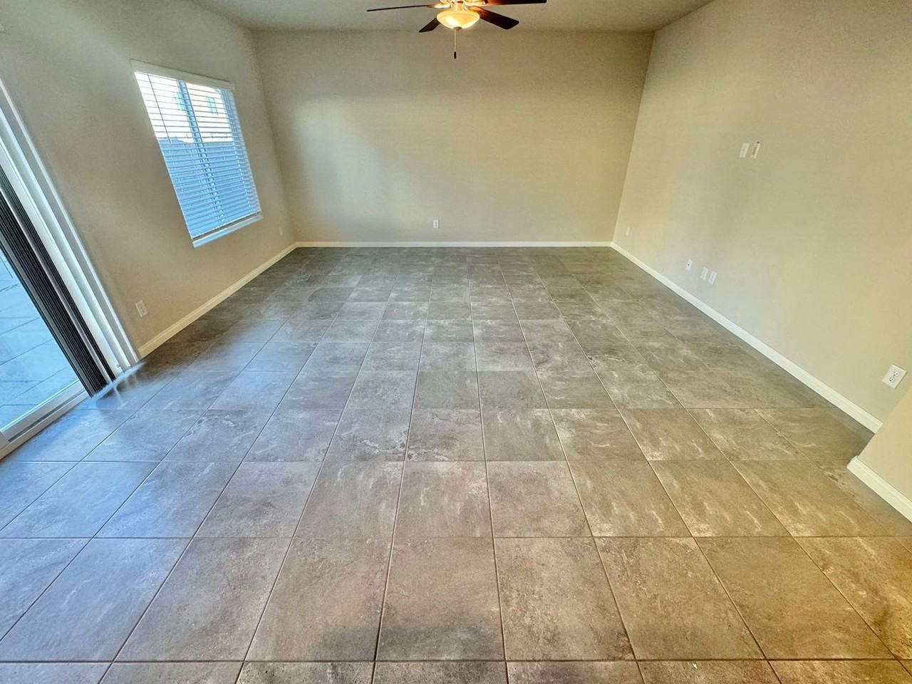 7526 Pink Mimosa Ave - Photo 5 of 34