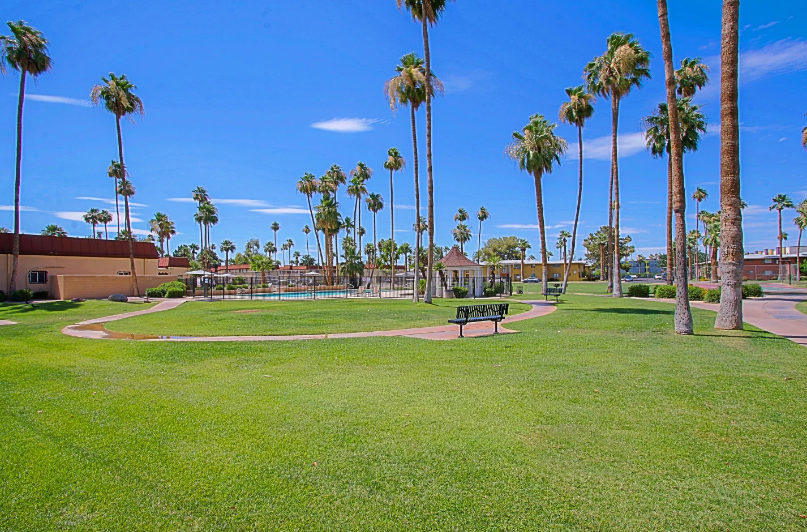 1600 W Highland Ave - Photo 6 of 19