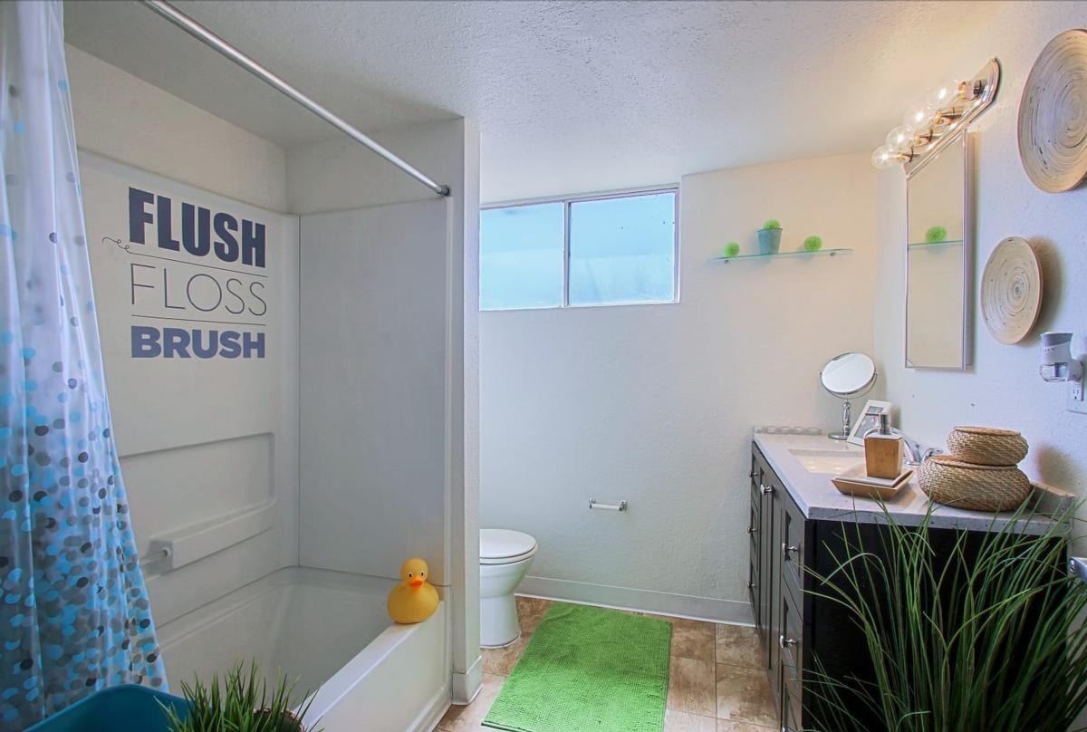 1600 W Highland Ave - Photo 4 of 19