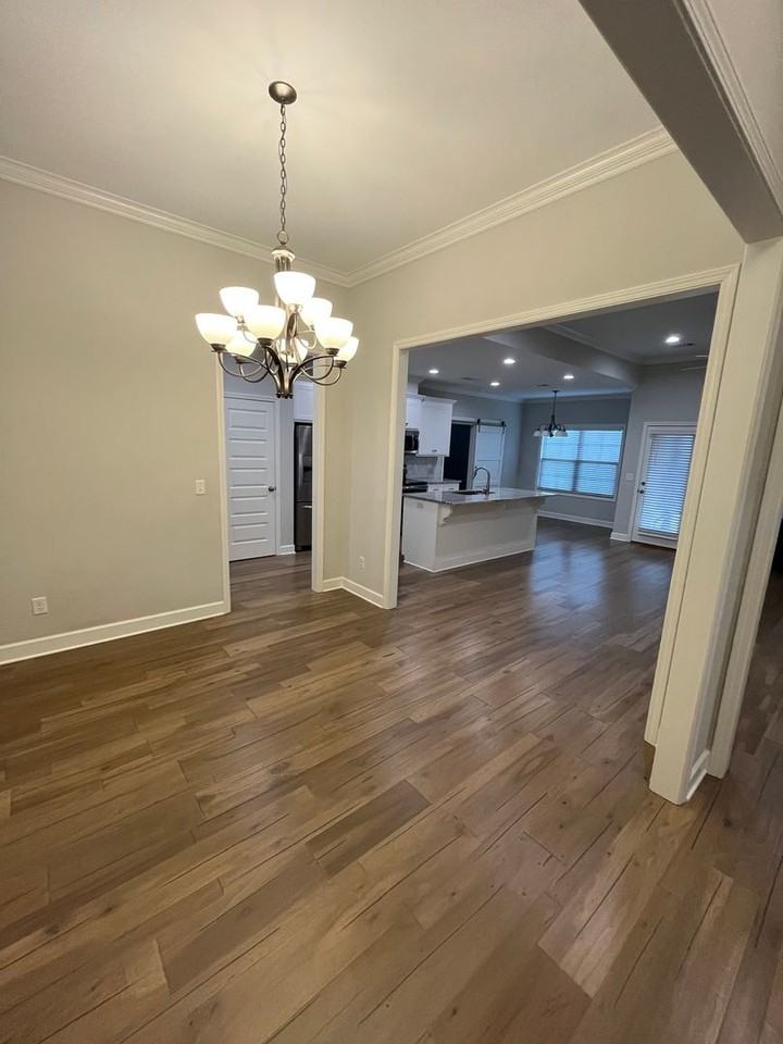 13828 Sawtooth Ln - Photo 2 of 12