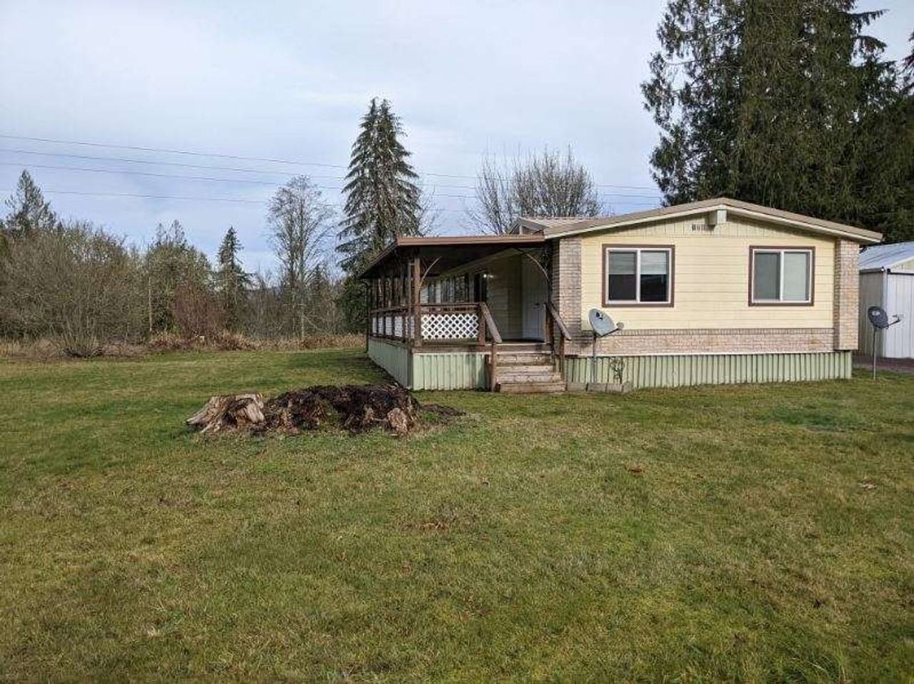 128 Baker Dr - Photo 3 of 31