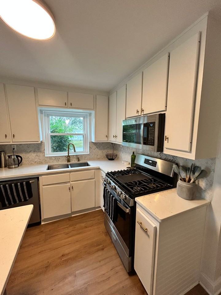 306 Wilson Ave - Photo 7 of 31