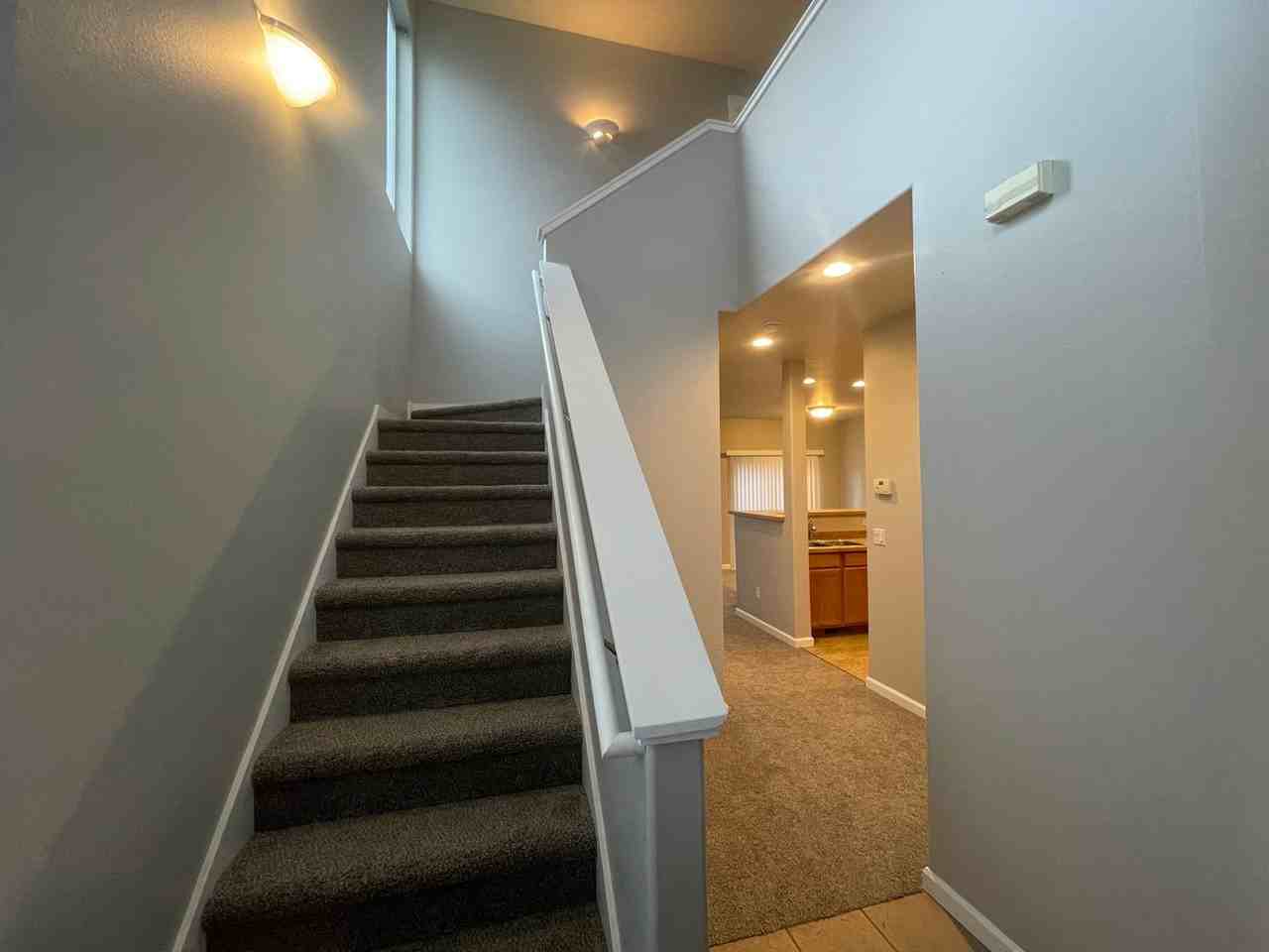 2614 Sw Cascade Mountain Ln - Photo 6 of 18