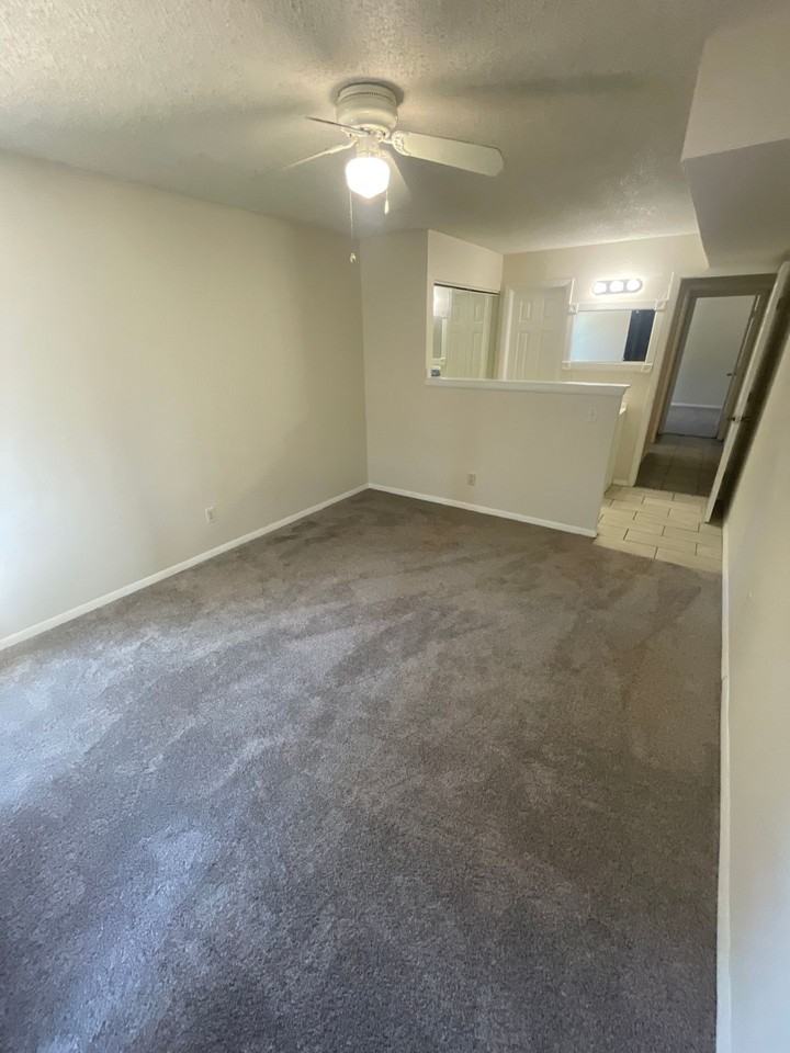 865 S Quebec St #104A - Photo 7 of 32