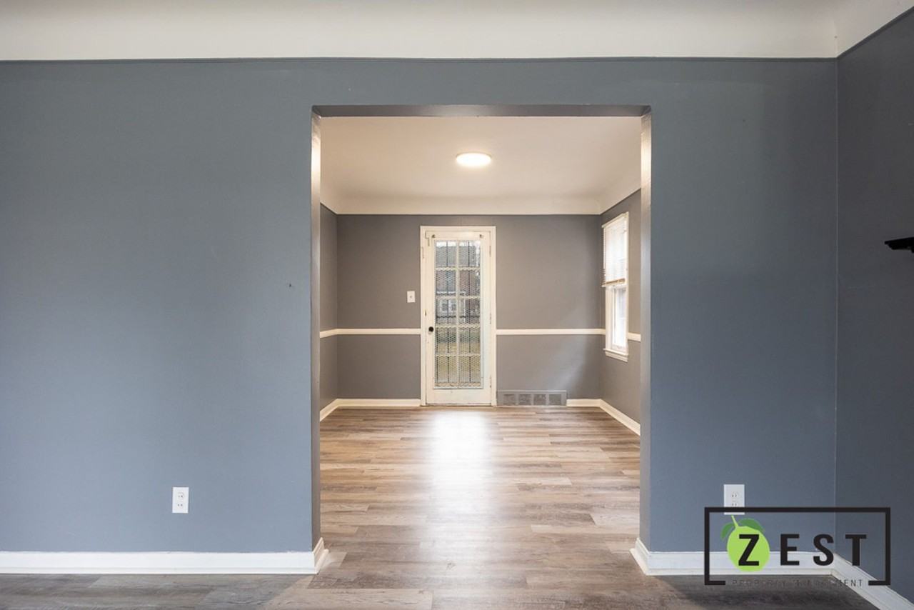 4610 Chatsworth St - Photo 3 of 27