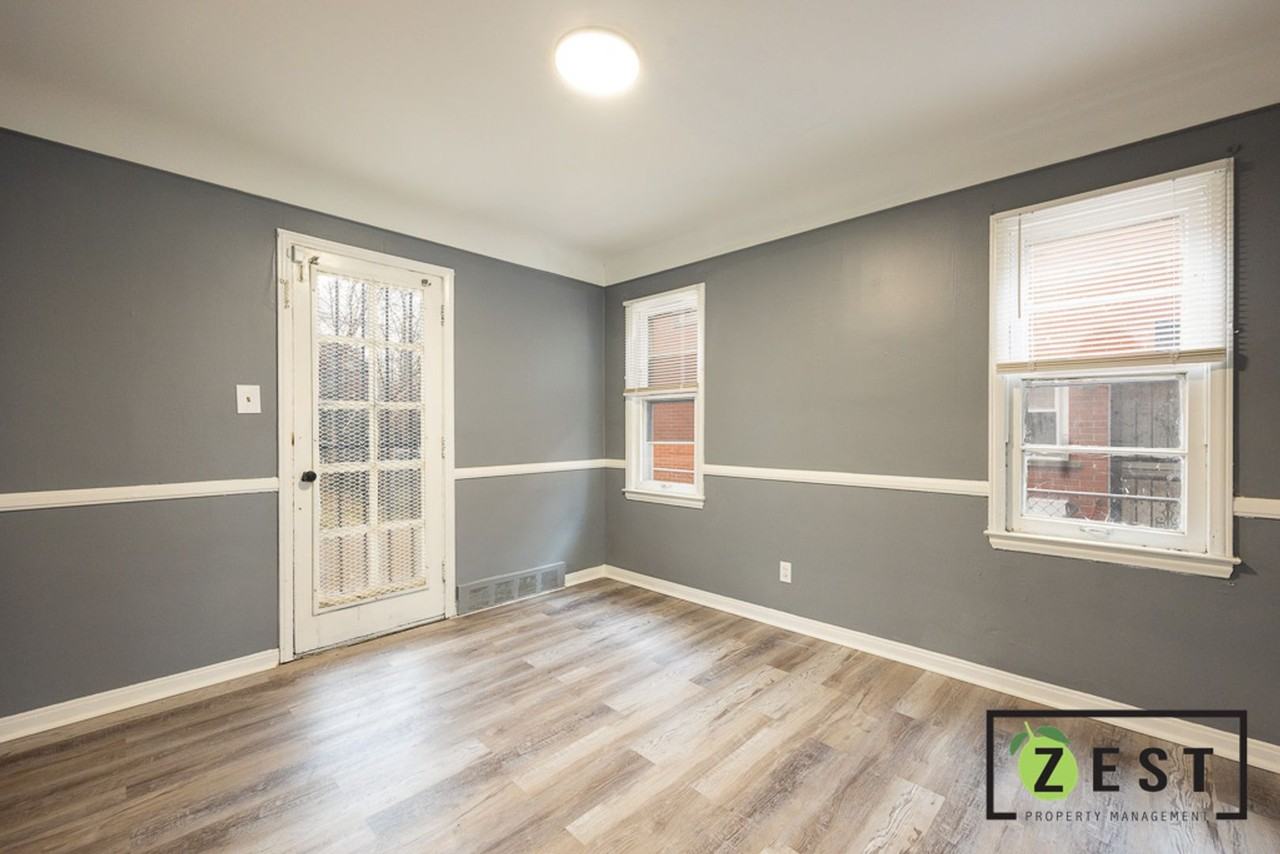 4610 Chatsworth St - Photo 5 of 27