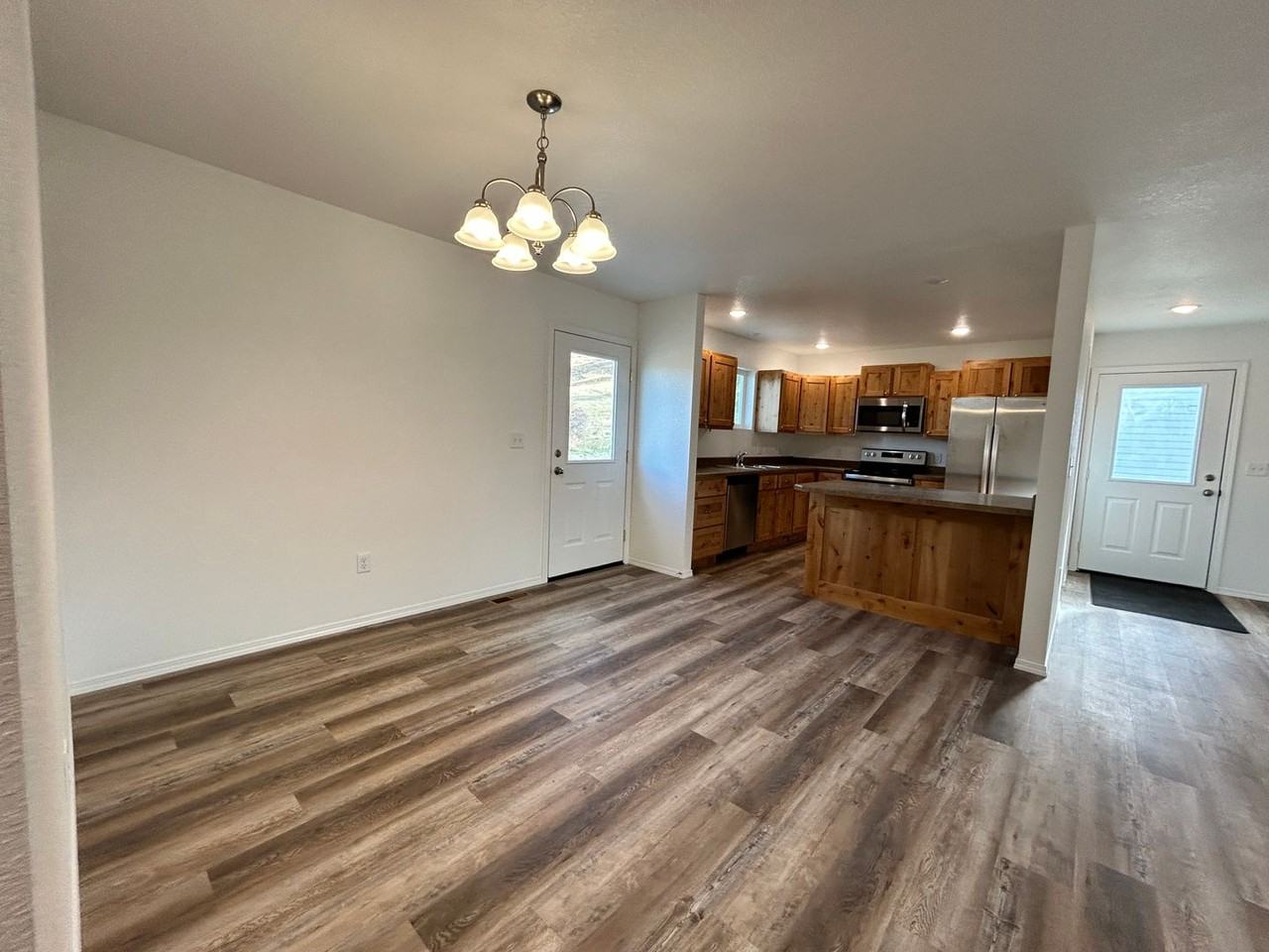 589 Creek Hollow Way - Photo 3 of 16
