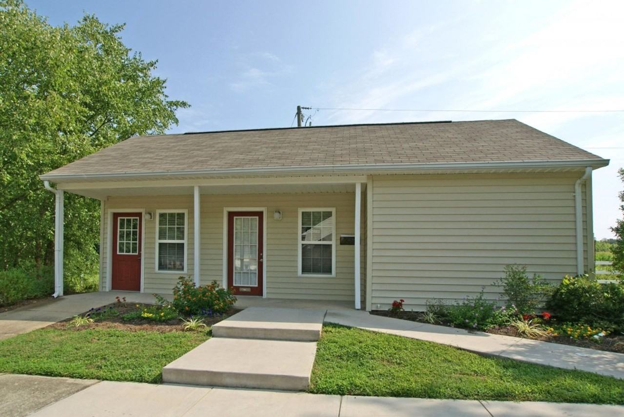 Conway Park Apartments - Photo 2 of 6