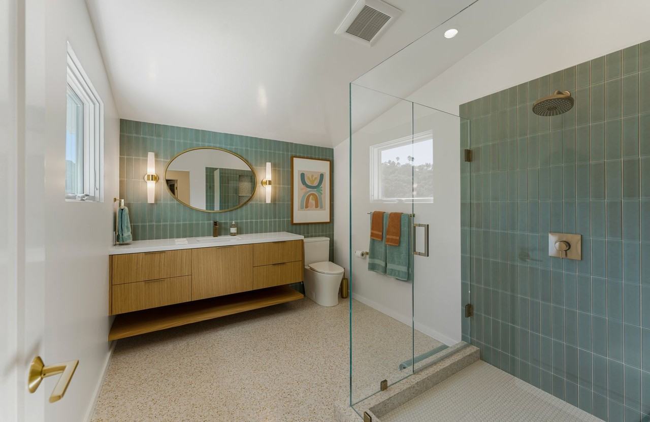 1057 Monte Drive - Photo 7 of 19