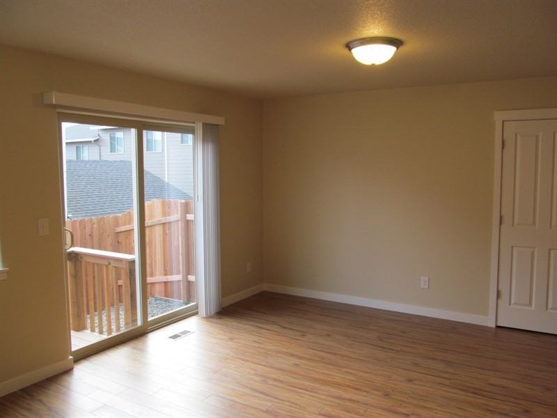 7417 Ne 56th St - Photo 6 of 16