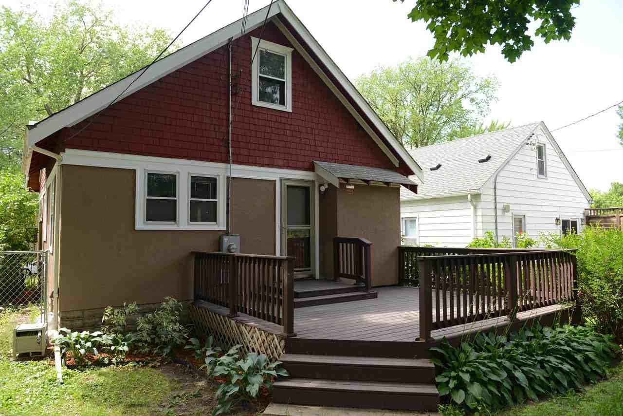 3754 Washburn Avenue North - Photo 2 of 6