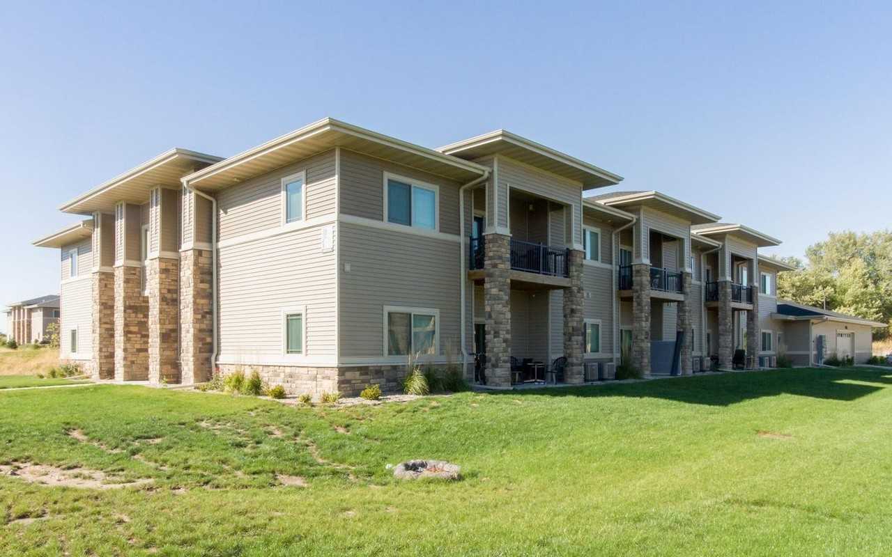 2626 Bobcat Drive - Photo 7 of 9