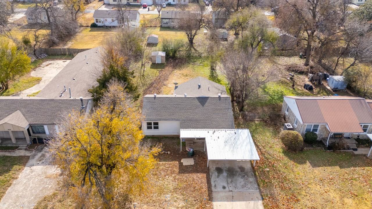 4620 Se 24th St - Photo 5 of 22