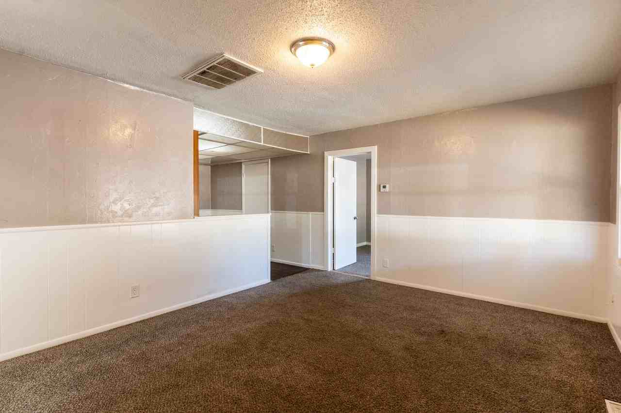 4620 Se 24th St - Photo 7 of 22