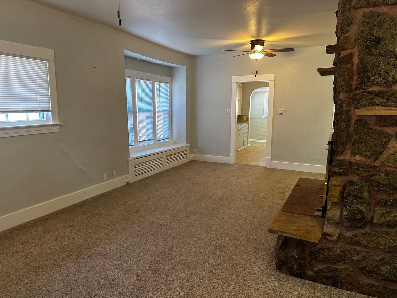 407 E 5th St - Photo 2 of 13