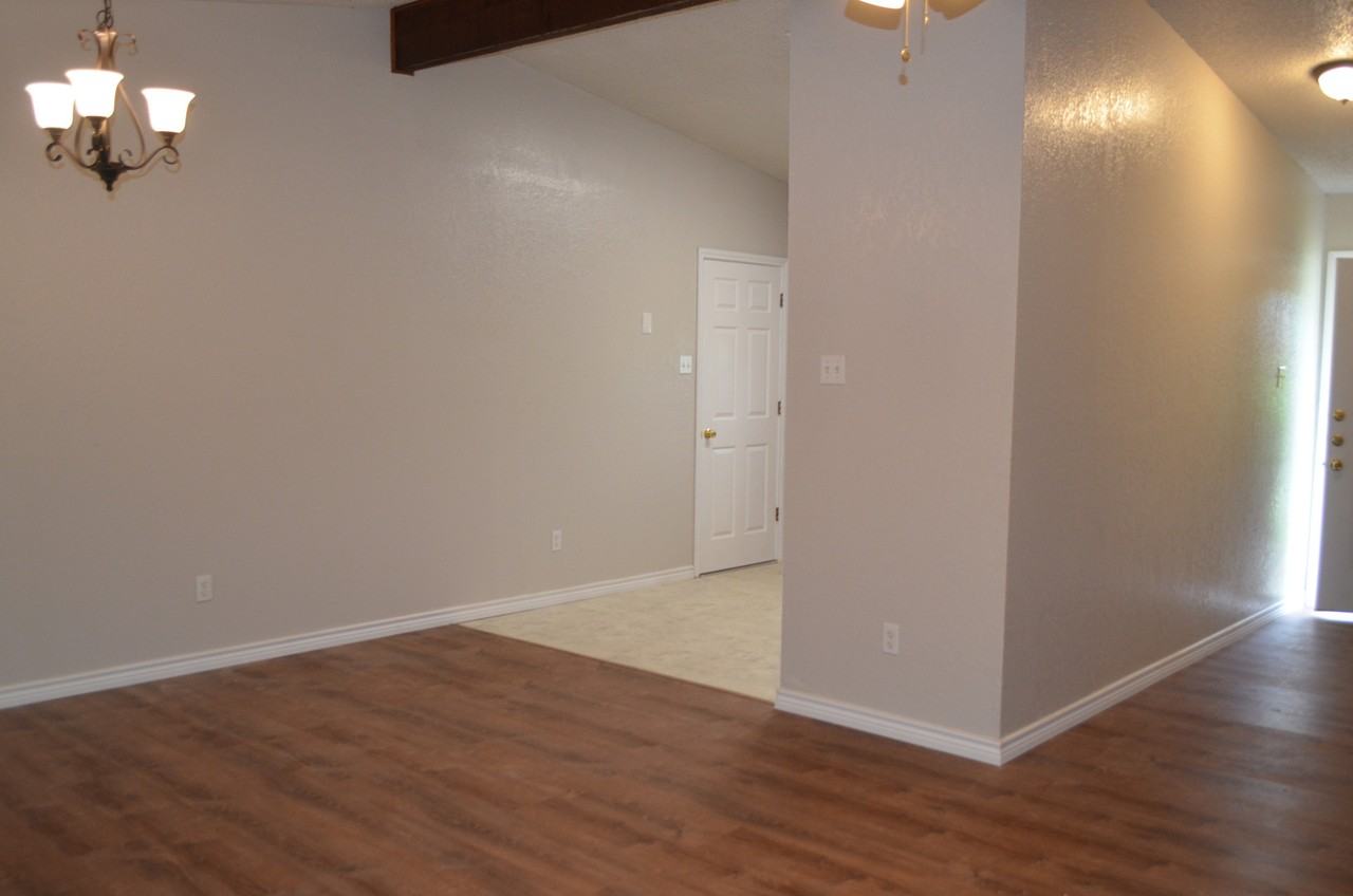 1701 Sunset St - Photo 3 of 41