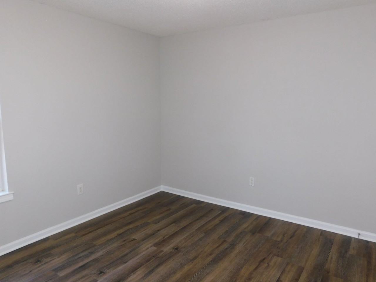 8095 Martha Ann Ln - Photo 7 of 15