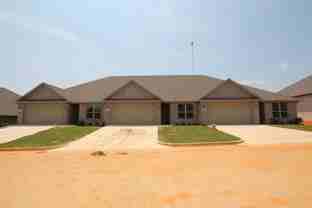 715 Freedom Way - Photo 1 of 1