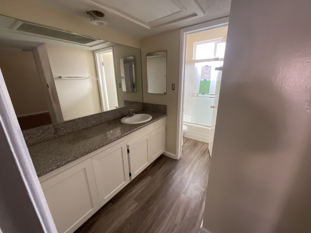 10041 Scott Avenue - Photo 4 of 6