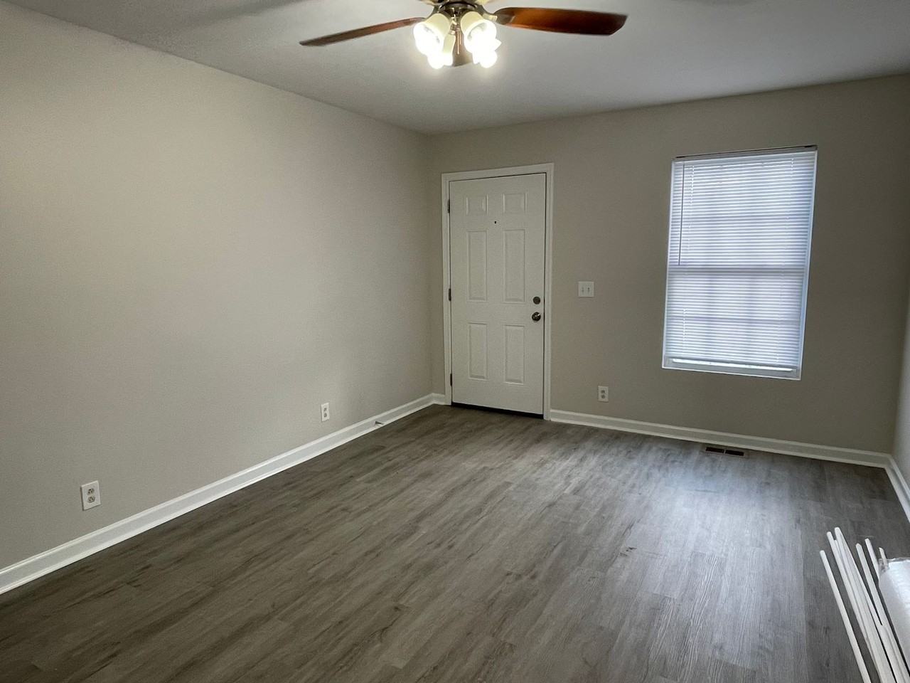 1708 Underwood St - Photo 3 of 13