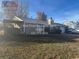 featured image of 607 N 100 W