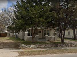 featured image of 721 N Kickapoo Ave