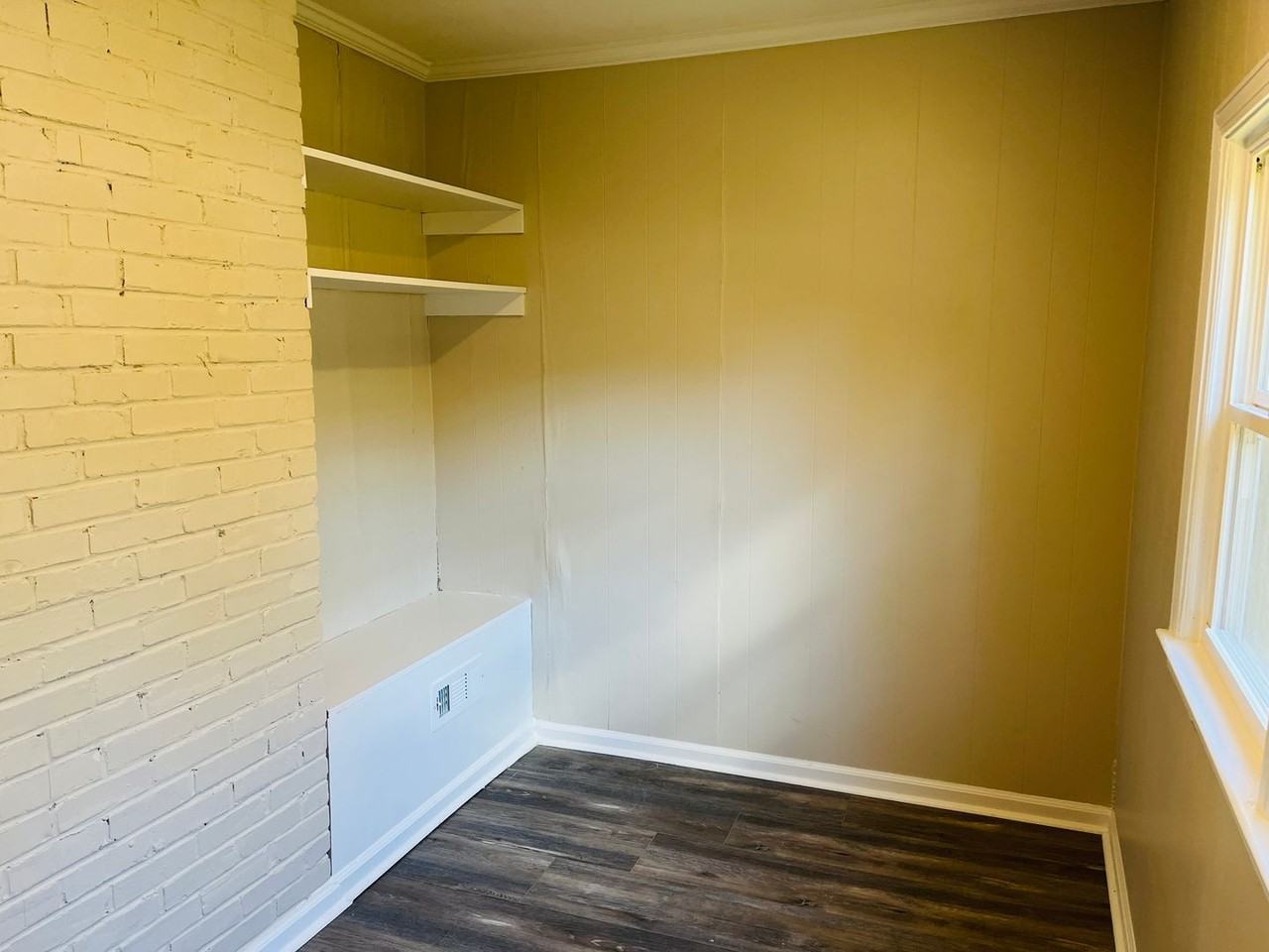 152 Fairview Dr - Photo 7 of 23